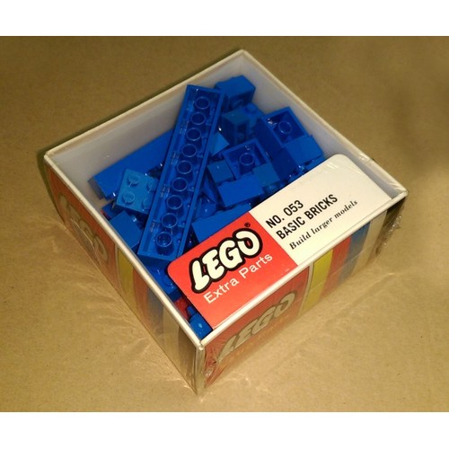 Assorted Basic Bricks - Blue