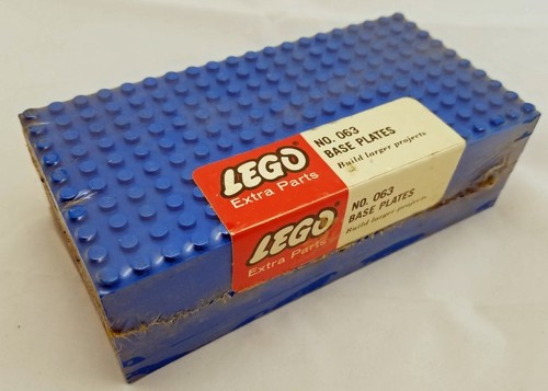 Five Large Base Plates - Blue
