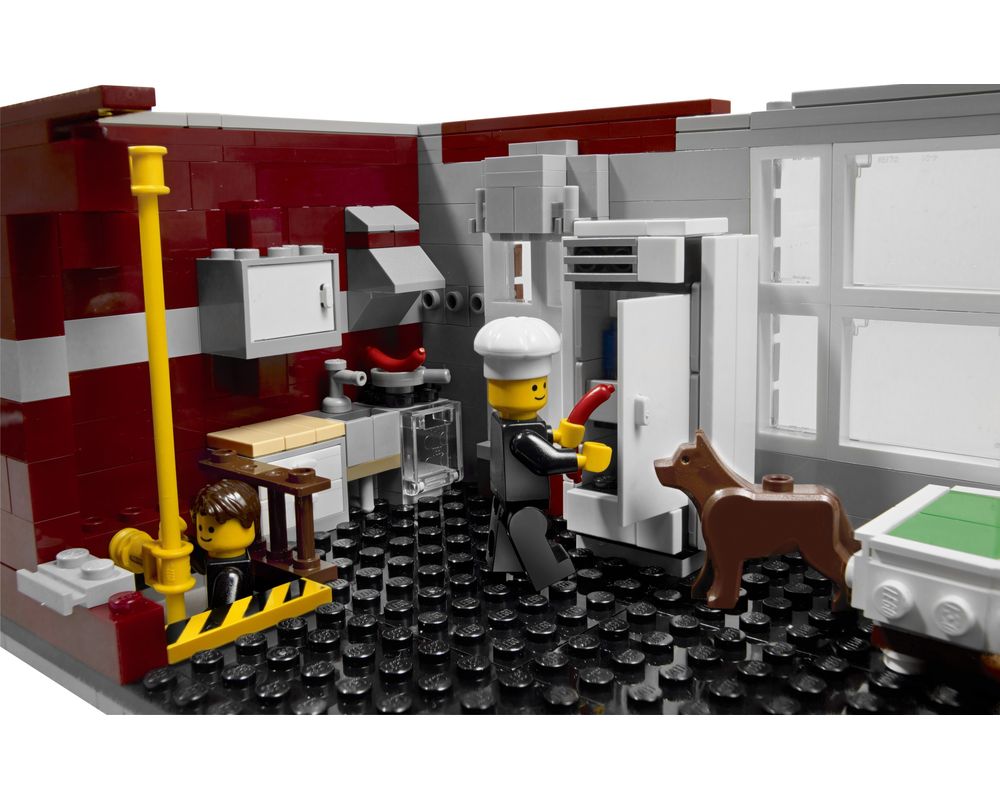 Set 10197-1 Fire Brigade (2009 Buildings) | Rebrickable - Build with LEGO