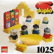 Figures and Furniture