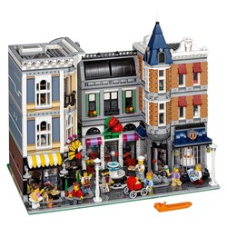 LEGO Assembly Square