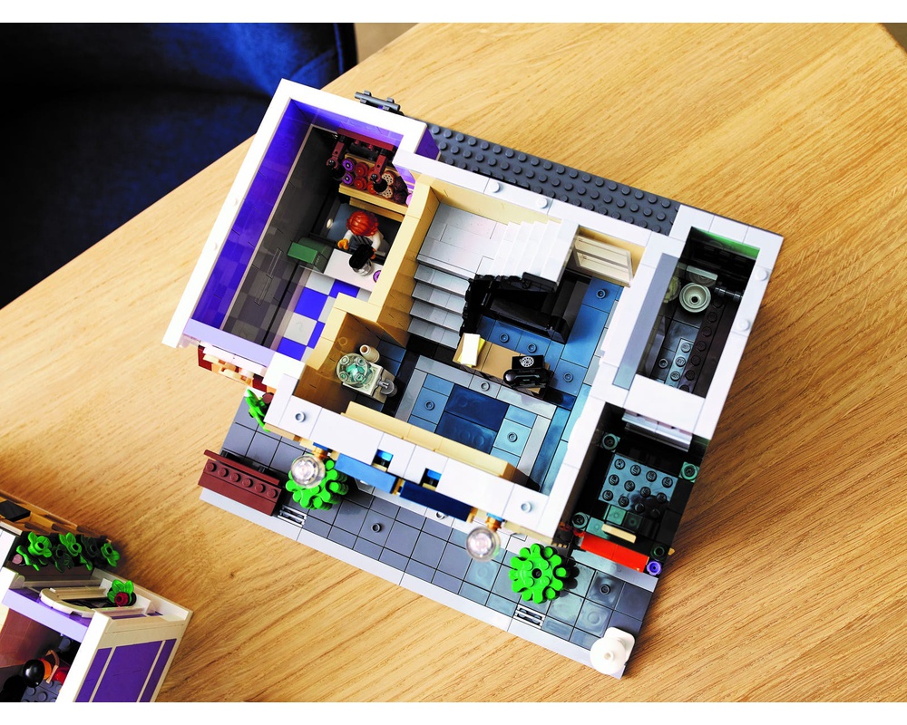 LEGO Set 10278-1 Police Station (2021 Modular Buildings