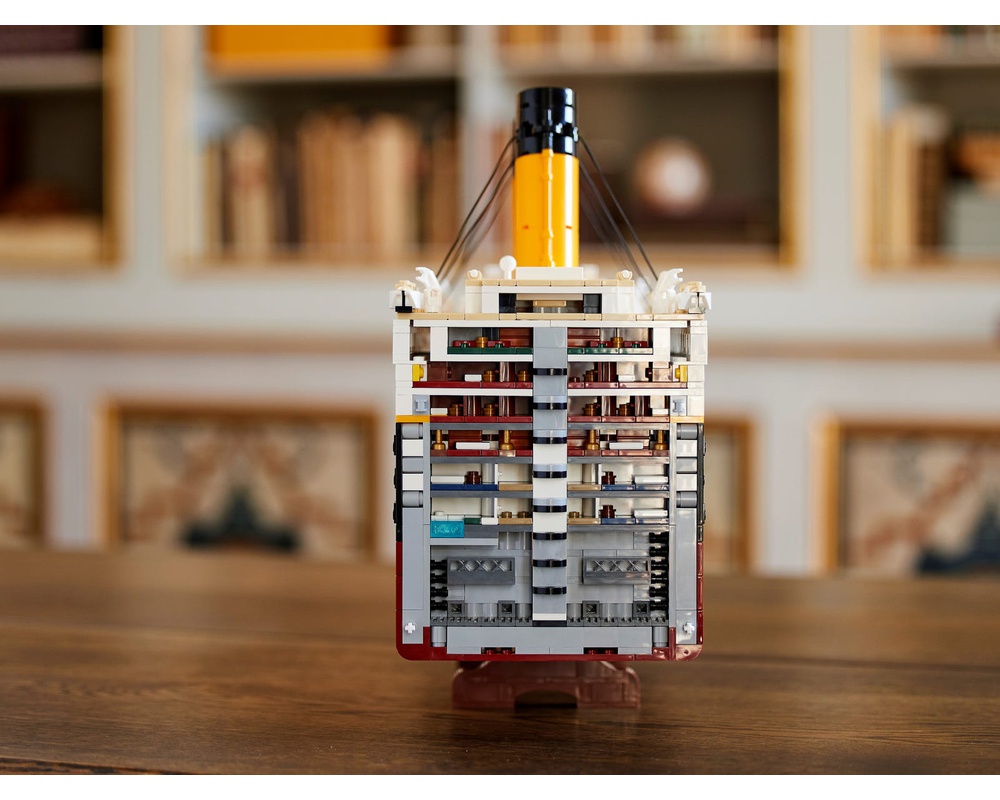 LEGO Set 10294-1 Titanic (2021 Icons)