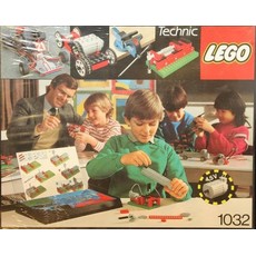 TECHNIC II Set {4.5v} (set 1032-1)