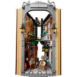 Sherlock Holmes: Book nook