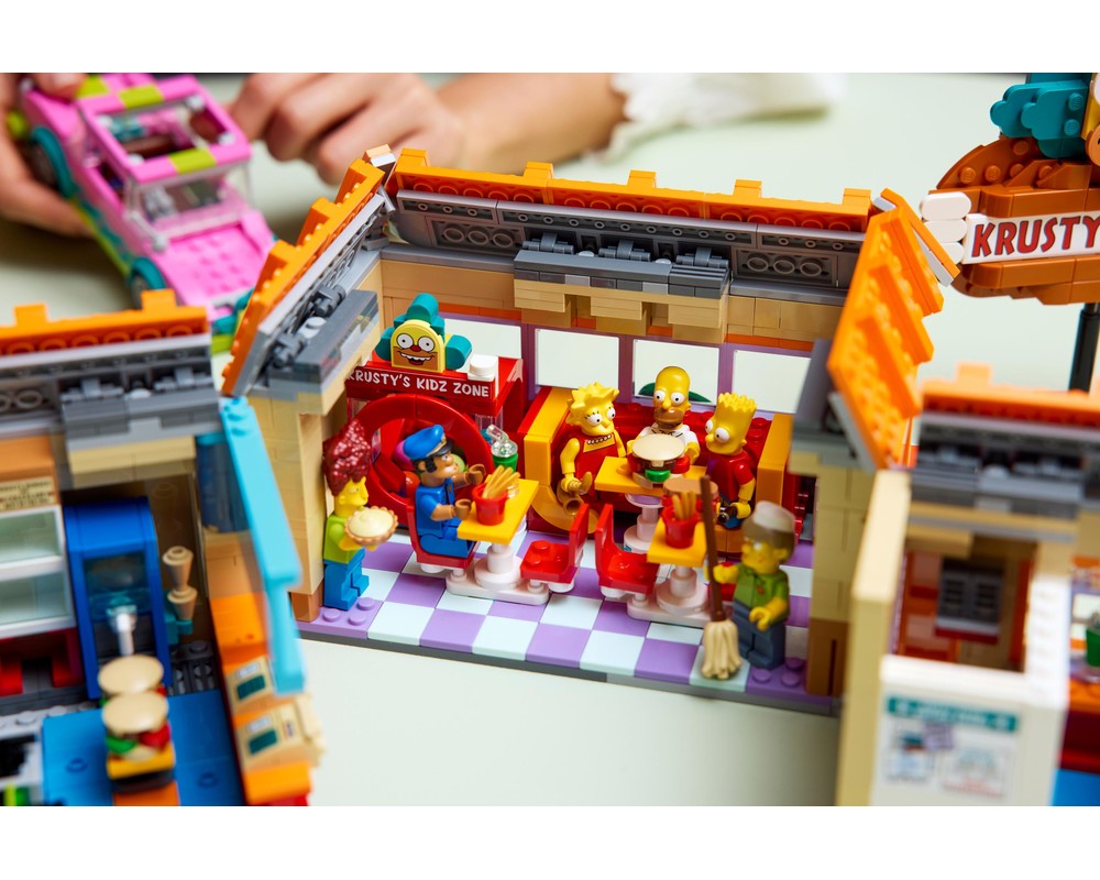 LEGO Set 10352-1 The Simpsons: Krusty Burger (2025 Icons) | Rebrickable ...