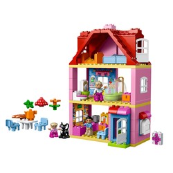 Play House, zdjęcie 1