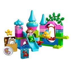 Ariel's Undersea Castle, zdjęcie 1