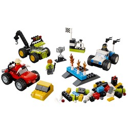 Monster Trucks, zdjęcie 1
