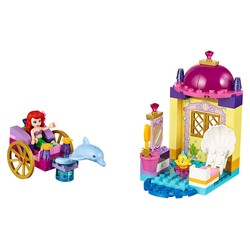 Ariel's Dolphin Carriage, zdjęcie 1