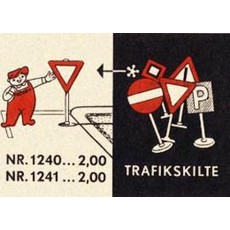 8 Road Signs (set 1241-2)