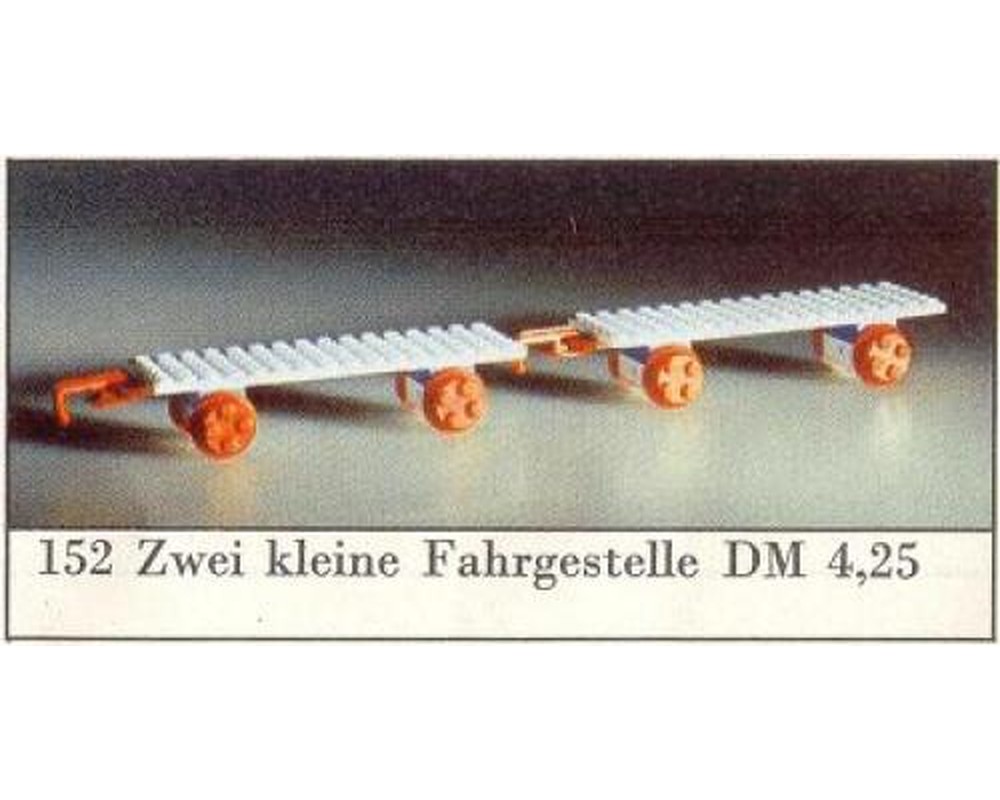 LEGO Set 152-1 Two Train Wagons (1966 Train > 4.5V