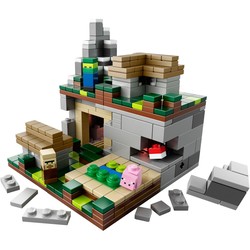 Micro World - The Village, zdjęcie 1