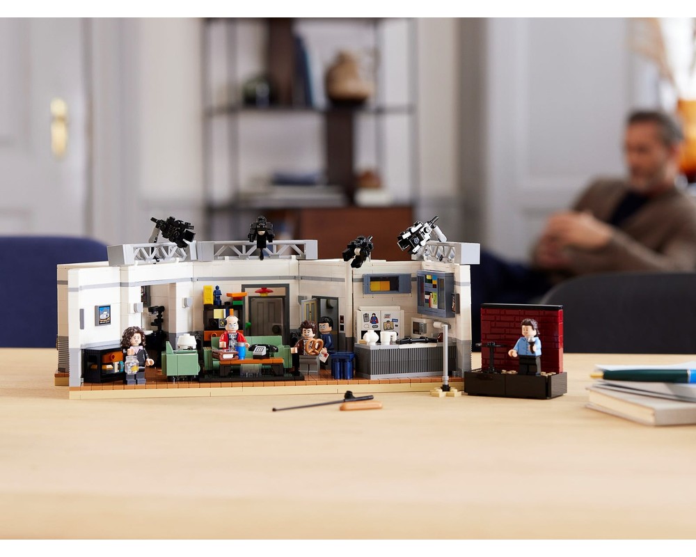 LEGO Set 213281 Seinfeld (2021 LEGO Ideas and CUUSOO) Rebrickable