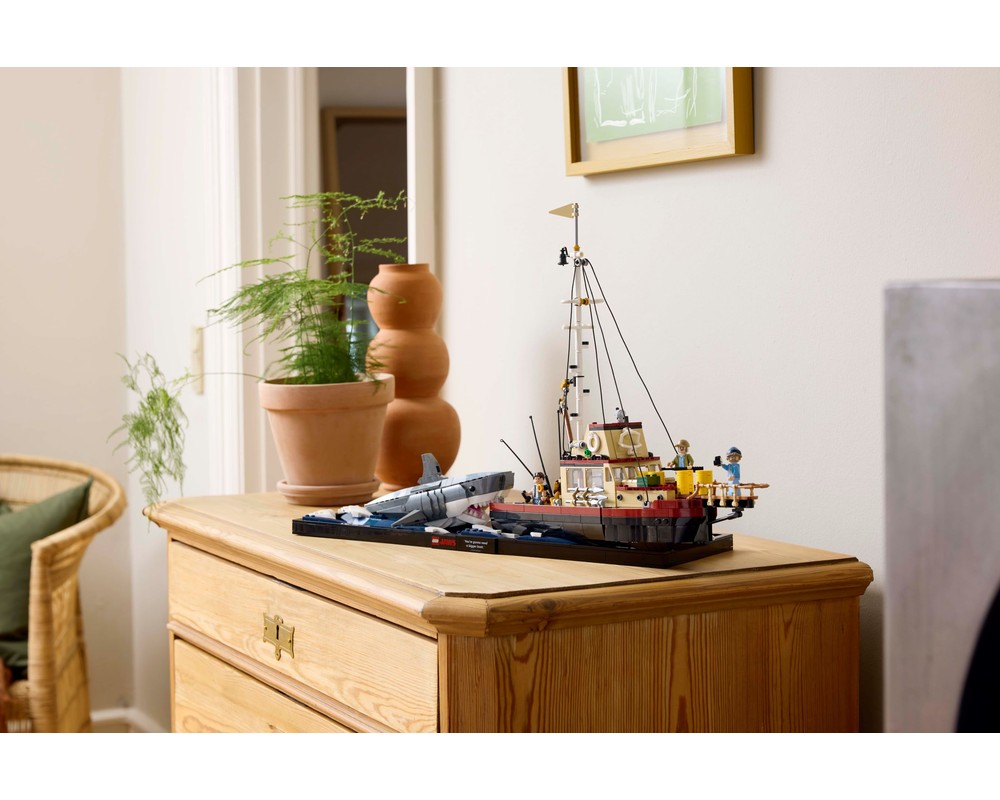 もも LEGO Ideas 21350 Jaws: You're gonna build a pretty big boat