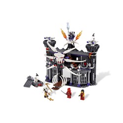 Garmadon's Dark Fortress, zdjęcie 1