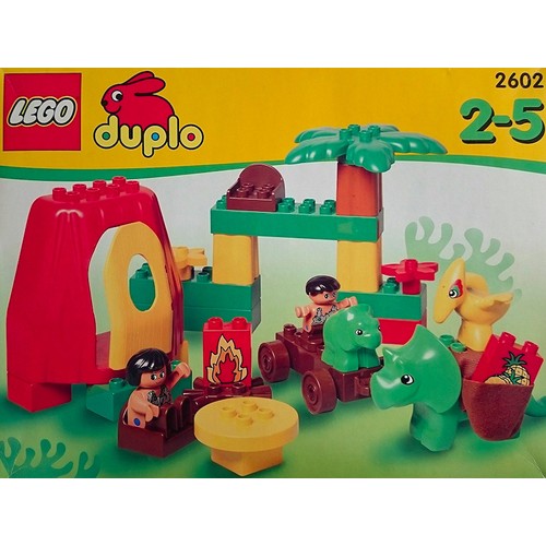 Dinosaurs Family Home