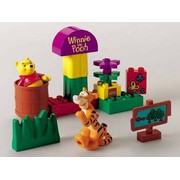Pooh and Tigger Play Hide and Seek