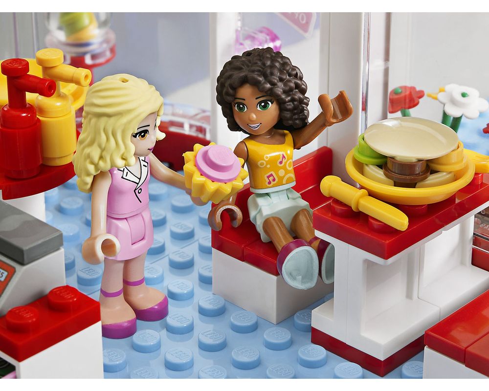 LEGO Set 3061-1 City Park Café (2012 Friends) | Rebrickable with LEGO