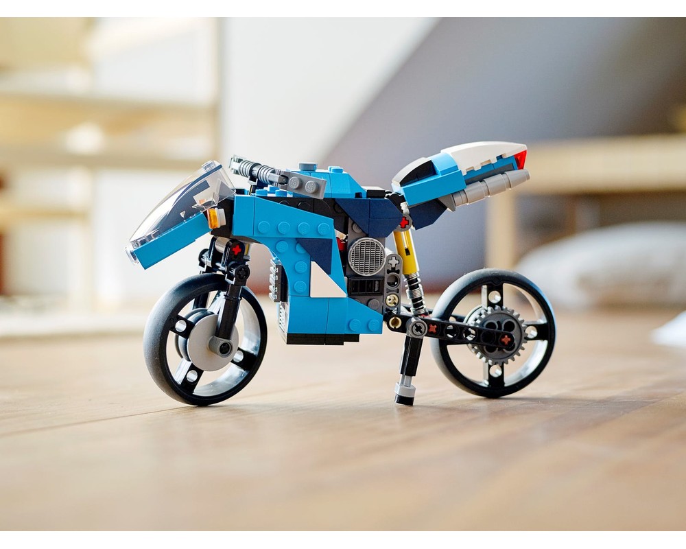 LEGO Set 31114-1 Superbike (2021 Creator > Creator 3-in-1 ...