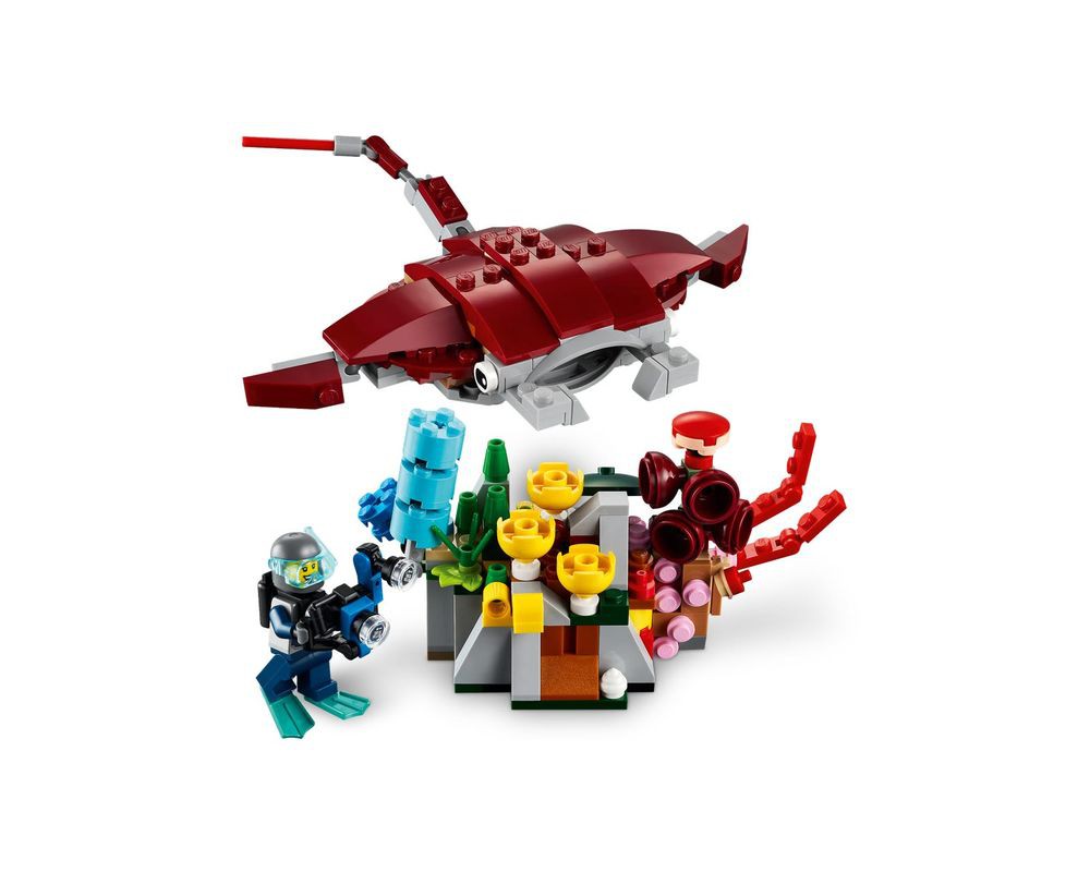 LEGO Set 31130-1-b2 Stingray And Coral (2022 Creator > Creator 3-in-1 ...