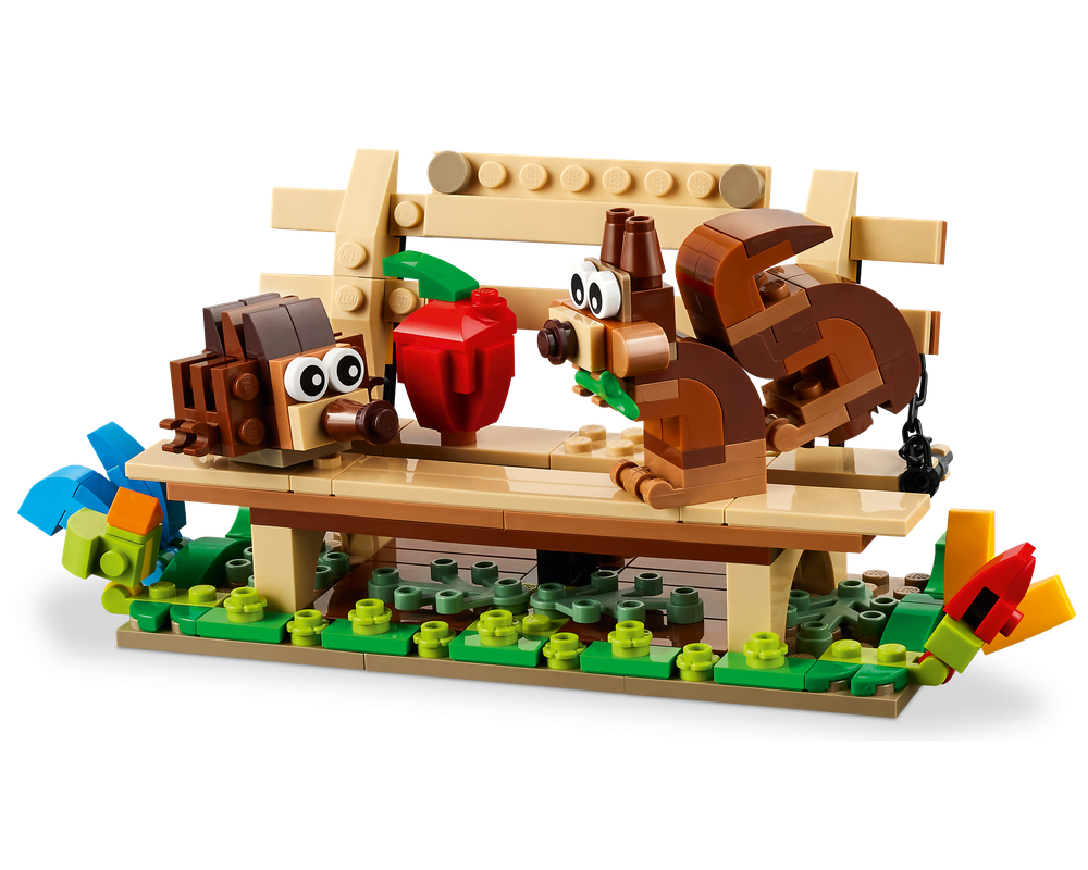 LEGO Set 31143-1 Birdhouse (2023 Creator > Creator 3-in-1 ...