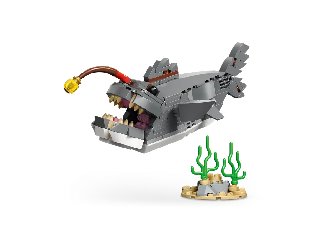 LEGO Set 31381-1-b1 Anglerfish (2026 Creator > Creator 3-in-1 ...