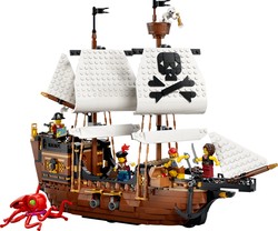 Iconic Pirate Ship
