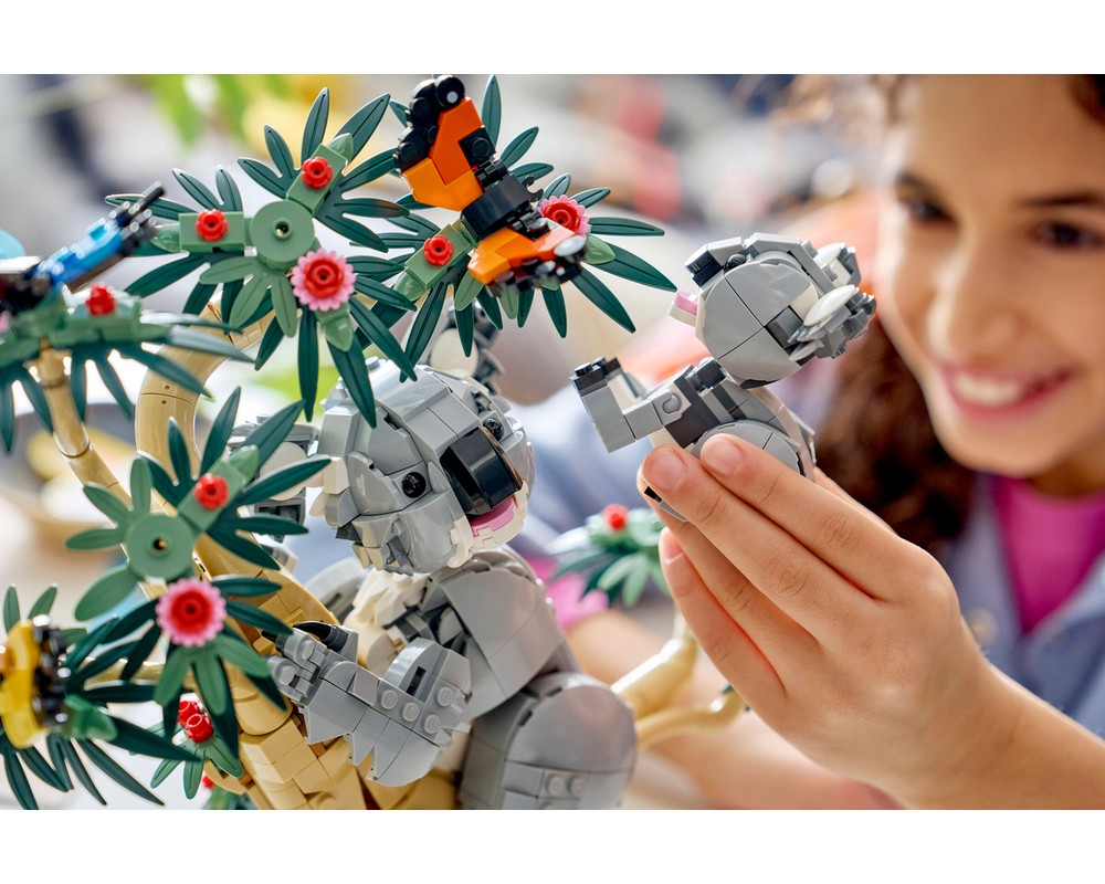 LEGO Set 31388-1 Wild Animals: Family of Koalas (2026 Creator > Creator ...