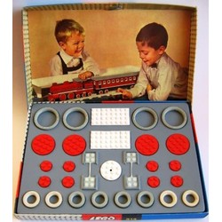 Large & Small Wheels & Turn-Table