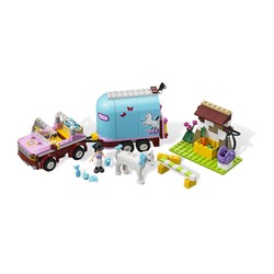 Emma's  Horse Trailer, zdjęcie 1