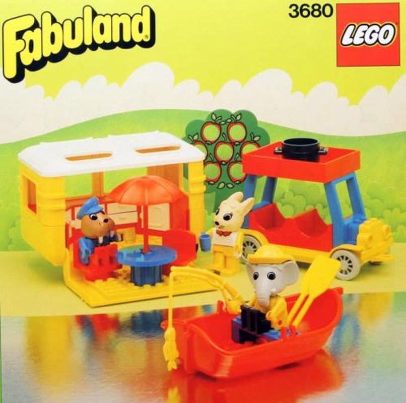 LEGO Set 36801 Camping Caravan (1988 Fabuland) Rebrickable Build