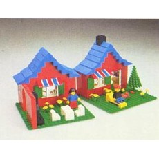 Town House with Garden (set 376-2)