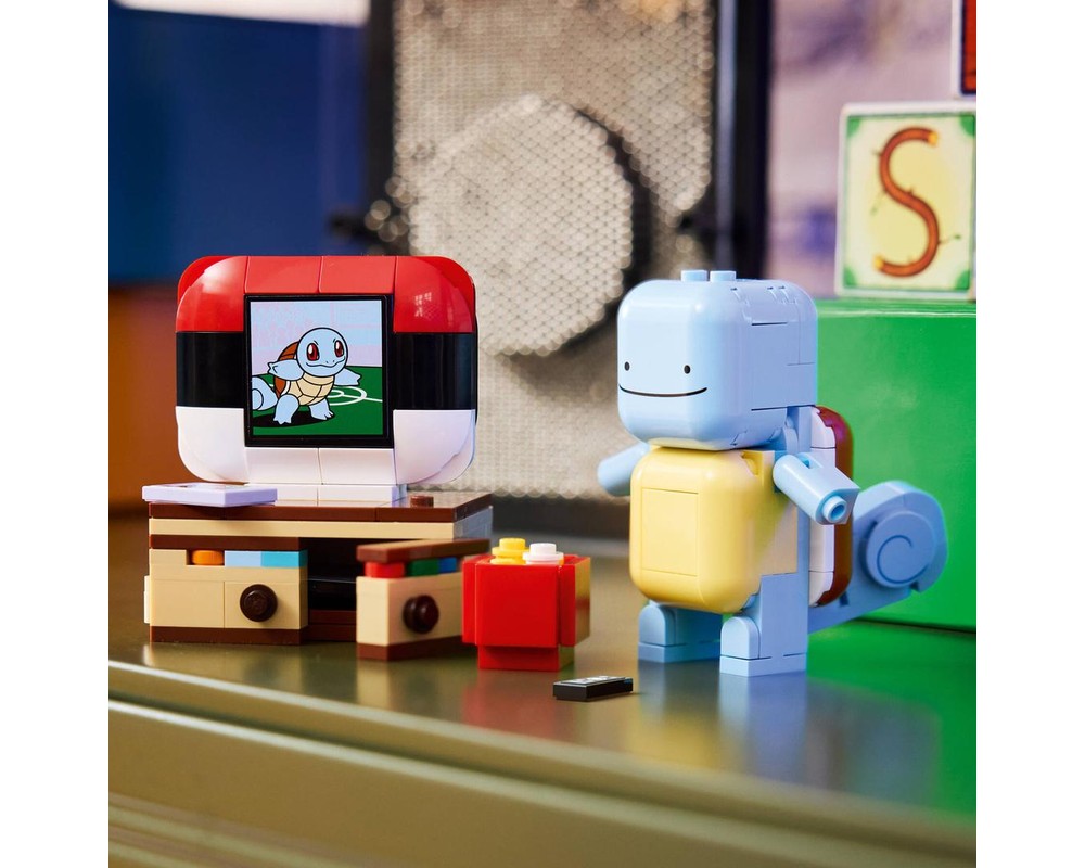 LEGO Set 40887-1 Ditto as Squirtle: Movie Night (2026 Pokémon ...