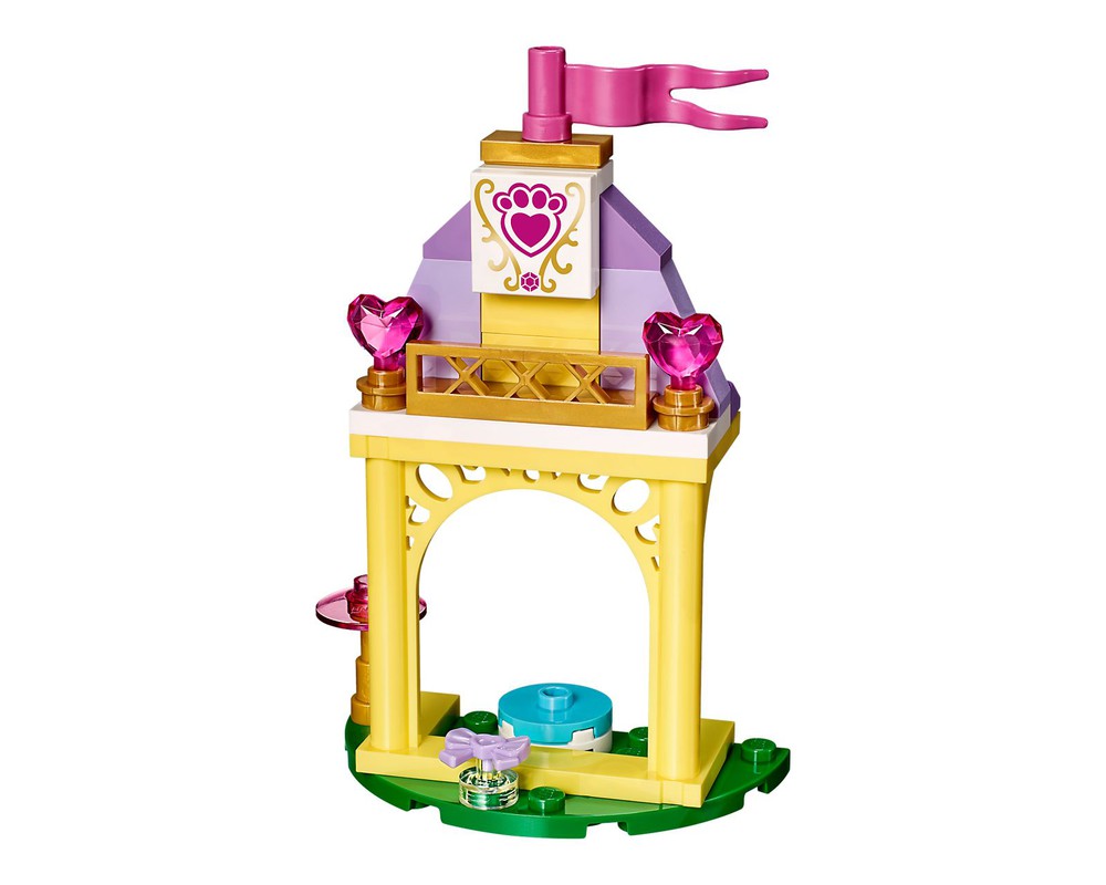 LEGO Set 41144-1 Petite's Royal Stable (2017 Disney > Disney