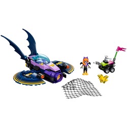 Batgirl Batjet Chase, zdjęcie 1