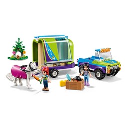 Mia's Horse Trailer, zdjęcie 1