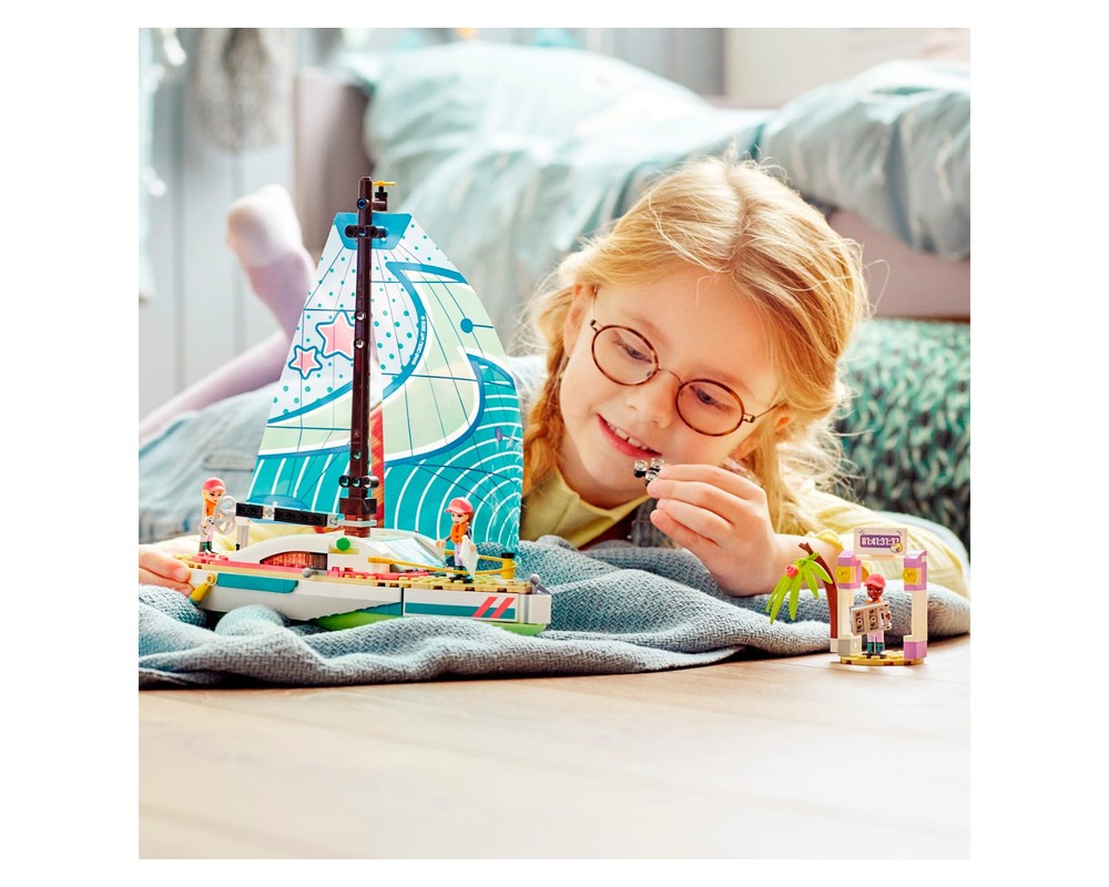 LEGO Set 41716-1 Stephanie's Sailing Adventure (2022 Friends ...