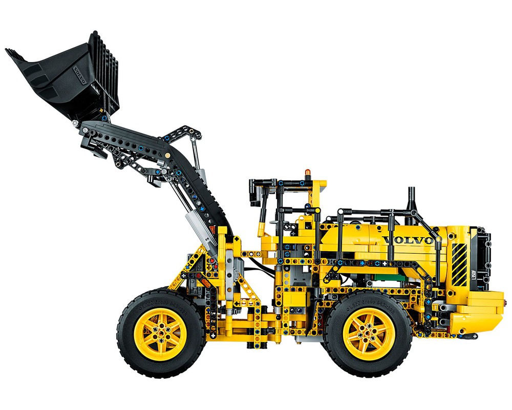 LEGO Set 42030-1 Remote-Controlled L350F Wheel Loader (2014 Technic) | Rebrickable - with LEGO