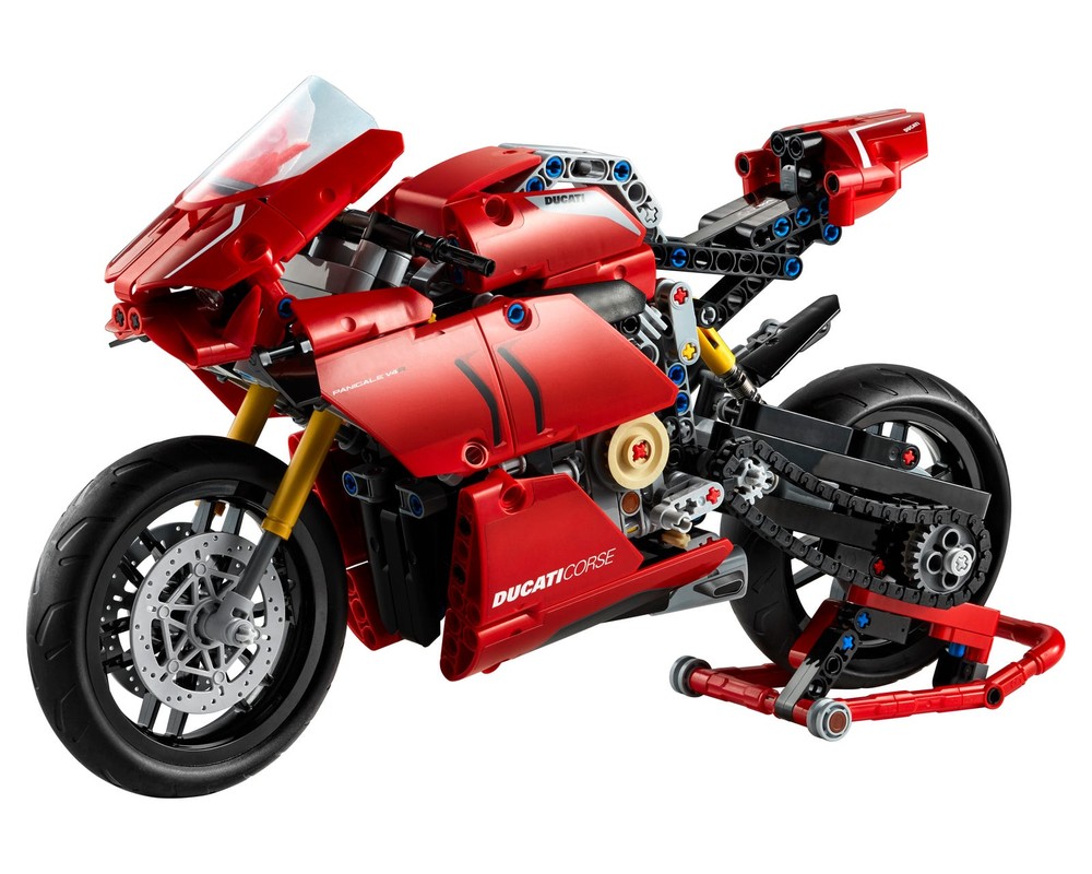 Ducati Panigale V4 R
