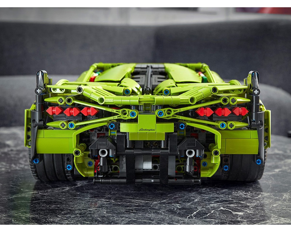 Lego Technic Lamborghini (set# 42115). Reimagined. : r/legotechnic