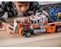 LEGO Set 42128-1 Heavy Duty Tow Truck (2021 Technic