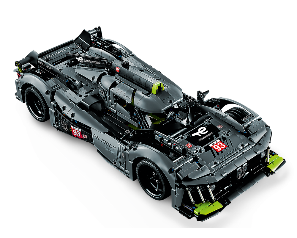 LEGO MOC Technic BvS Batmobile by CreationCaravan (Brad Barber)