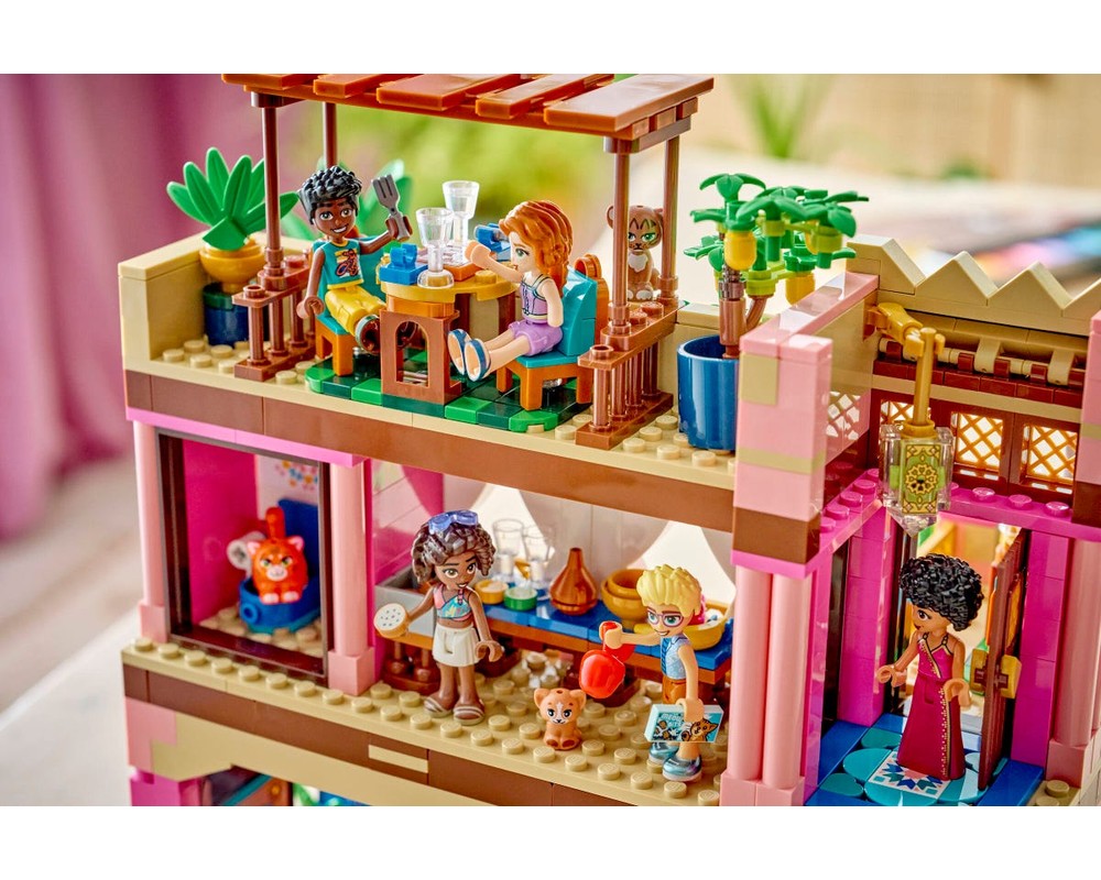 LEGO Set 42691-1 Garden Restaurant (2026 Friends) | Rebrickable - Build ...