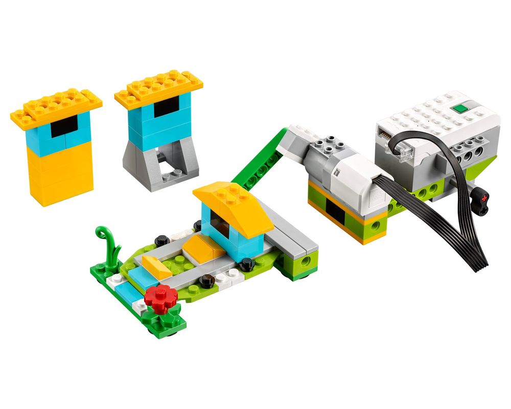 LEGO Set 45300-1 WeDo 2.0 Core Set (2016 Educational and Dacta 
