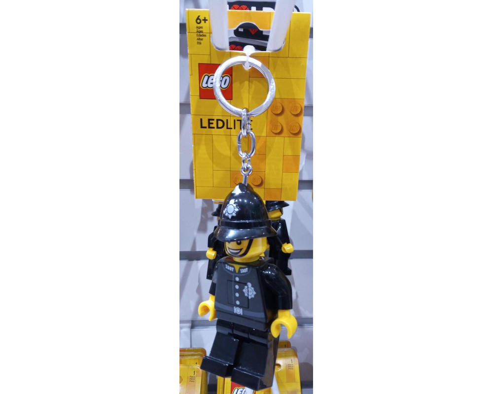 Lego 2025 policeman keyring