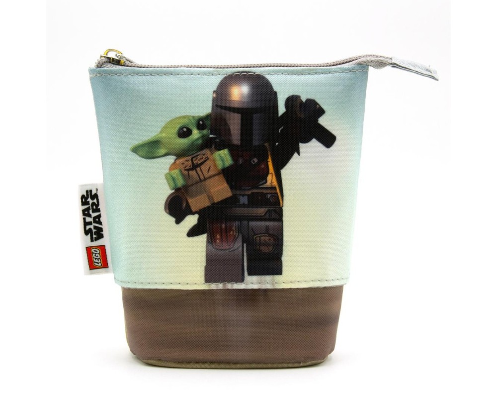 LEGO Set 53320-1 Star Wars The Mandalorian Season 3 Pop-Up Pencil Case (Minifig - Front)