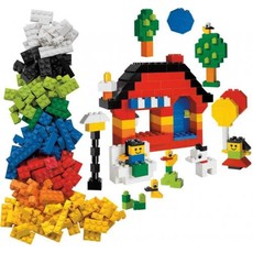 Fun with LEGO Bricks (set 5487-1)