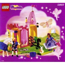 The Royal Stable (set 5807-1)