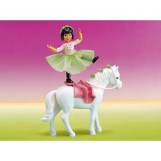 Lucinda and Cressida (set 5853-1)